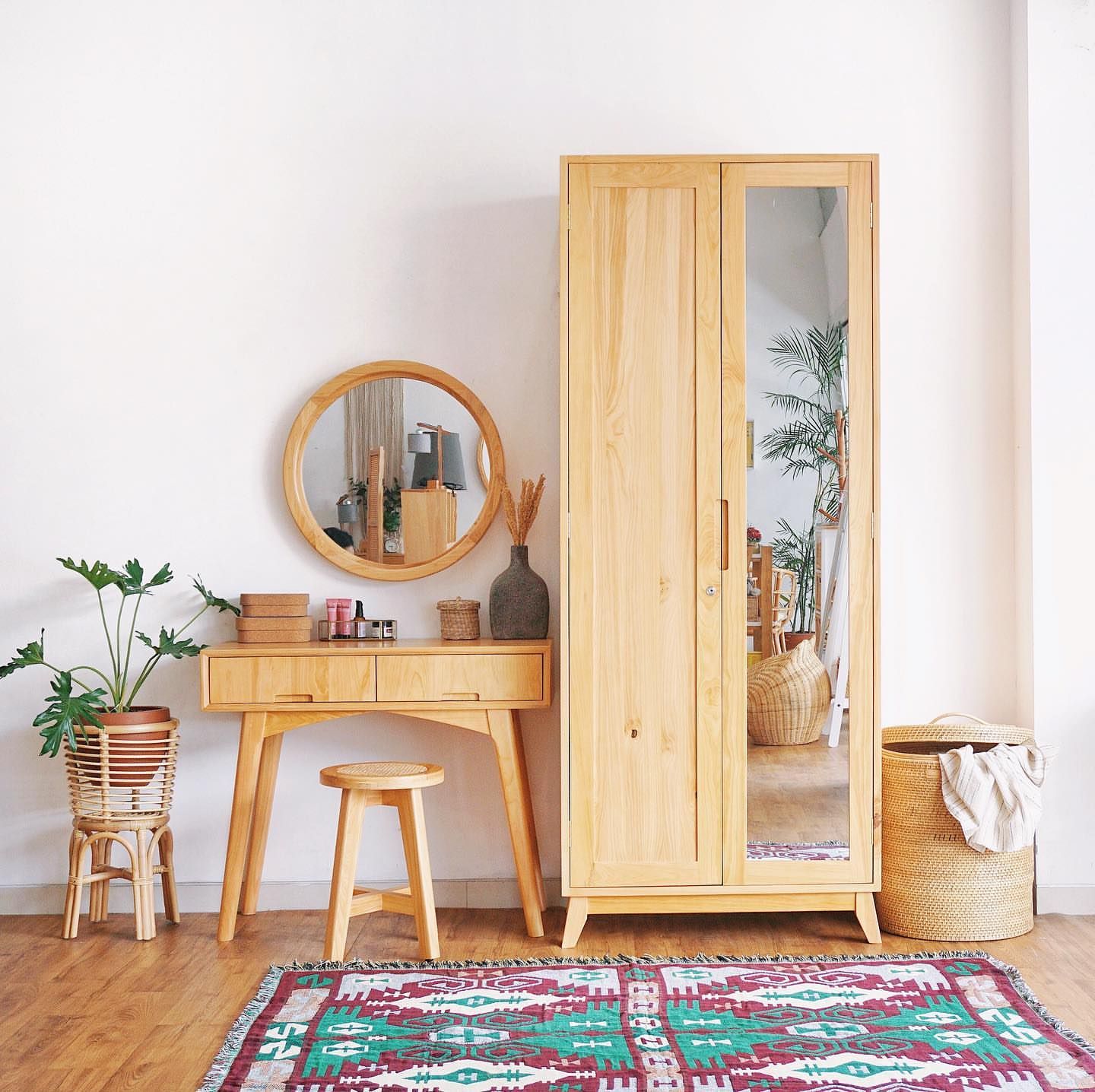 You are currently viewing Memilih Sanding Sealer Tahan Air untuk Furniture Outdoor Warna Natural