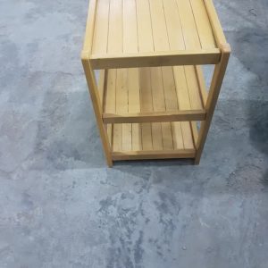 Read more about the article Lindungi Perabotan Dapur Outdoor dengan Cat Kayu Tahan Cuaca