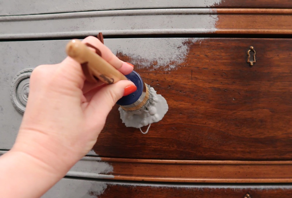 10 Tips Ampuh Saat Mengecat Menggunakan Chalk Paint - mengecat