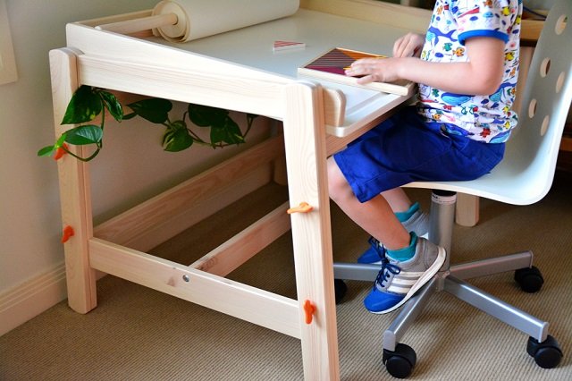 Pentingkah Memilih Meja Lipat untuk Anak